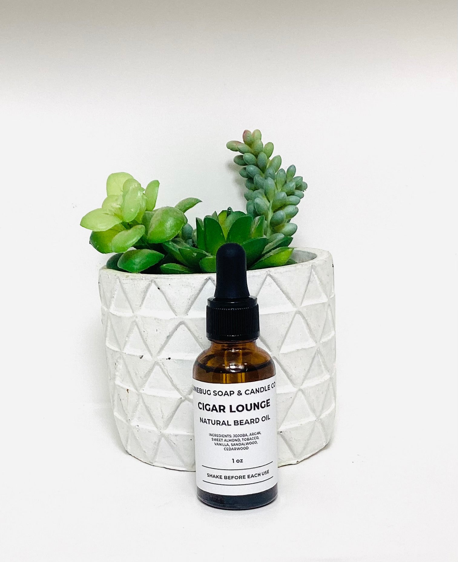 Cigar Lounge Beard Oil